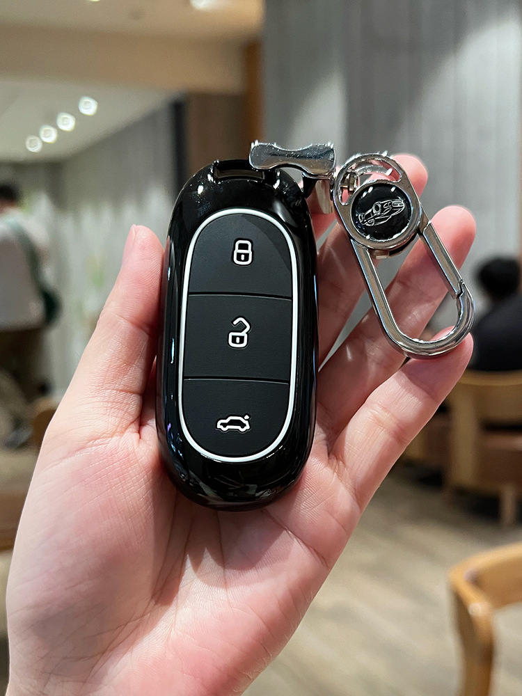 代发理想l9钥匙套22款max版汽车用内饰装饰全新l8保护扣壳扣女士