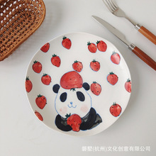 商用红色圆形平盘可爱草莓大熊猫盘子哑光釉下彩餐具黄色陶瓷餐盘