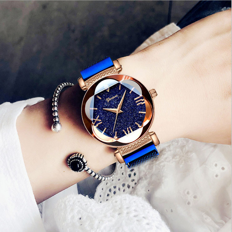 跨境时尚百搭懒人磁铁扣女士手表抖音爆款星空表网红手表夜光女表