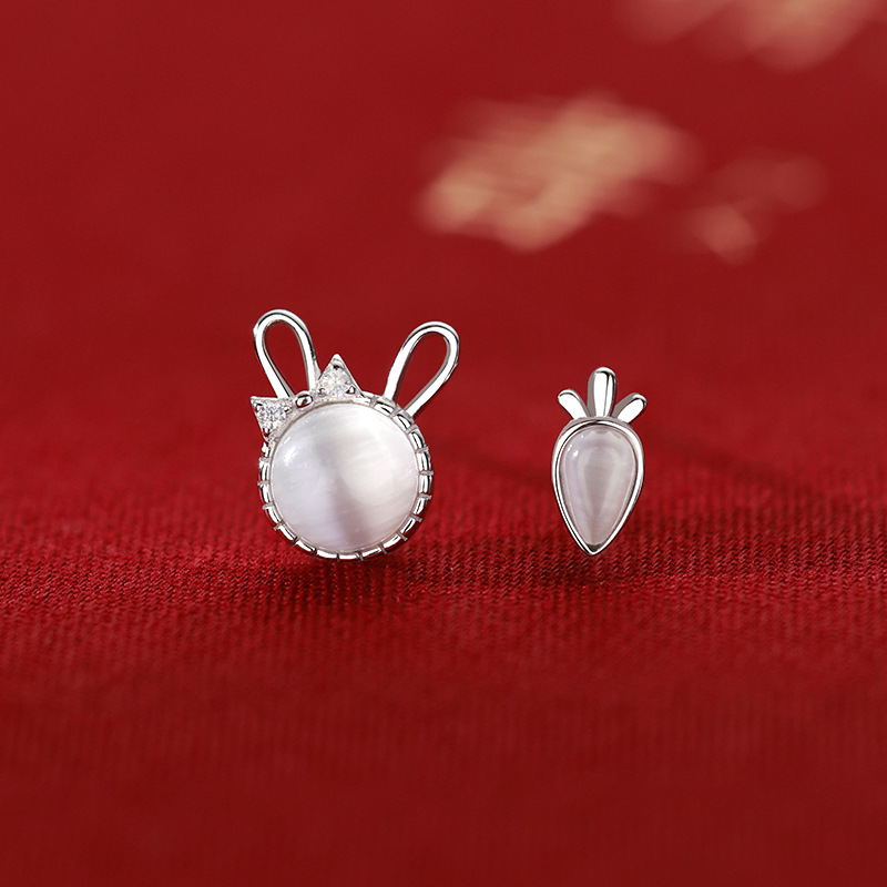 2022 New Radish Rabbit Opal Stone Ear Studs Women's Niche Design Ins Style Simple Asymmetric Earrings