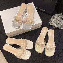 水钻凉拖女2023年夏季韩版新款粗跟透明水晶鞋一字珍珠低跟仙女鞋