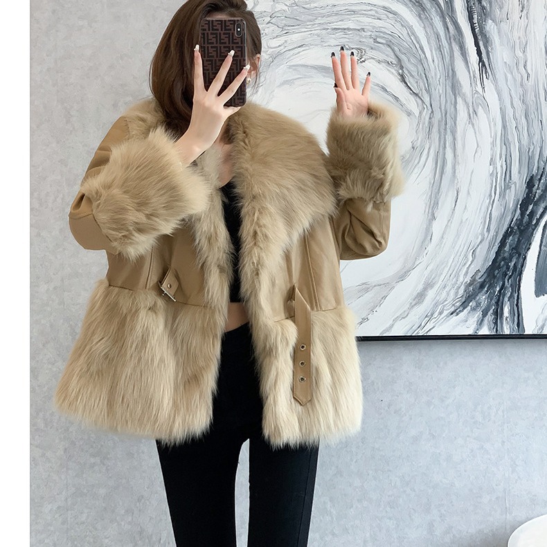 小香风2023新款拼接外套皮衣仿皮草外套女装冬季时尚短款仿狐狸毛