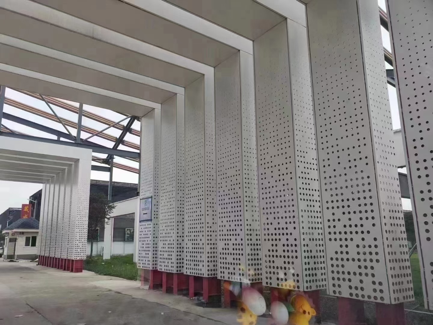 广西某地下隧道15mm厚多种颜色柱面搪瓷钢板 干挂式搪瓷铝板-阿里巴巴