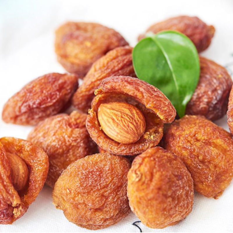 新疆特级杏包仁小白杏干天然树上吊干杏仁伊犁特产孕妇零食