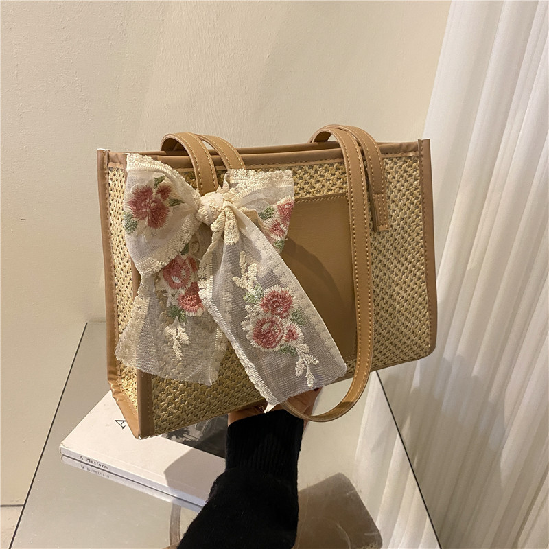 New Straw Tote Bag Simple Elegant Silk Scarf Shoulder Bag Art Lady Summer Beach Large Capacity Handbag