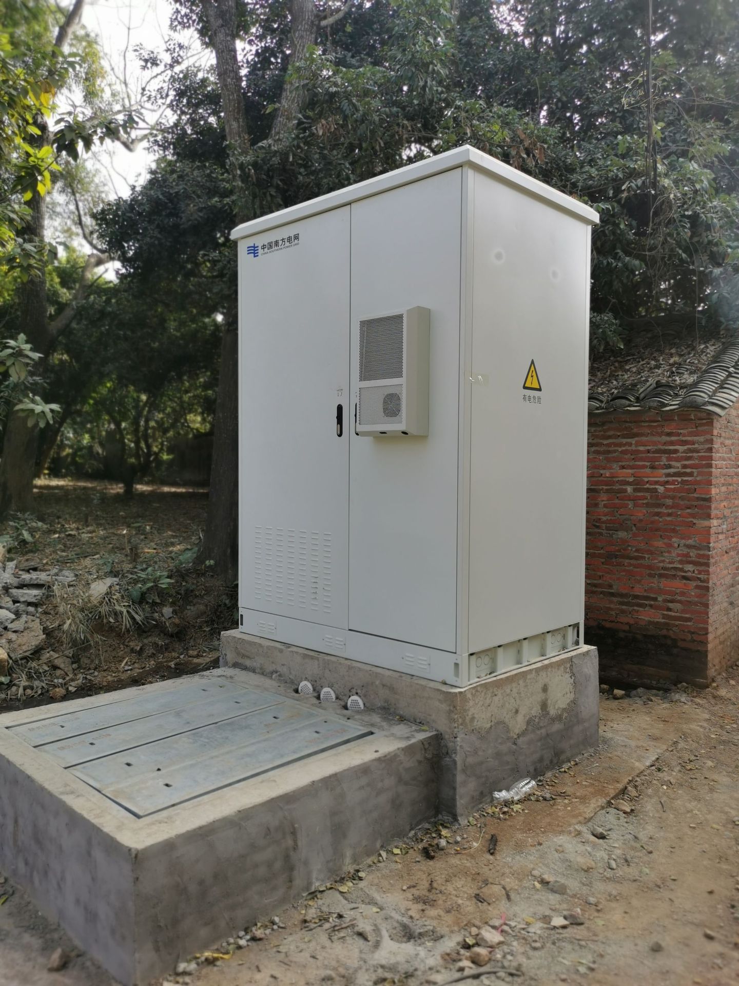 户外储能电池柜