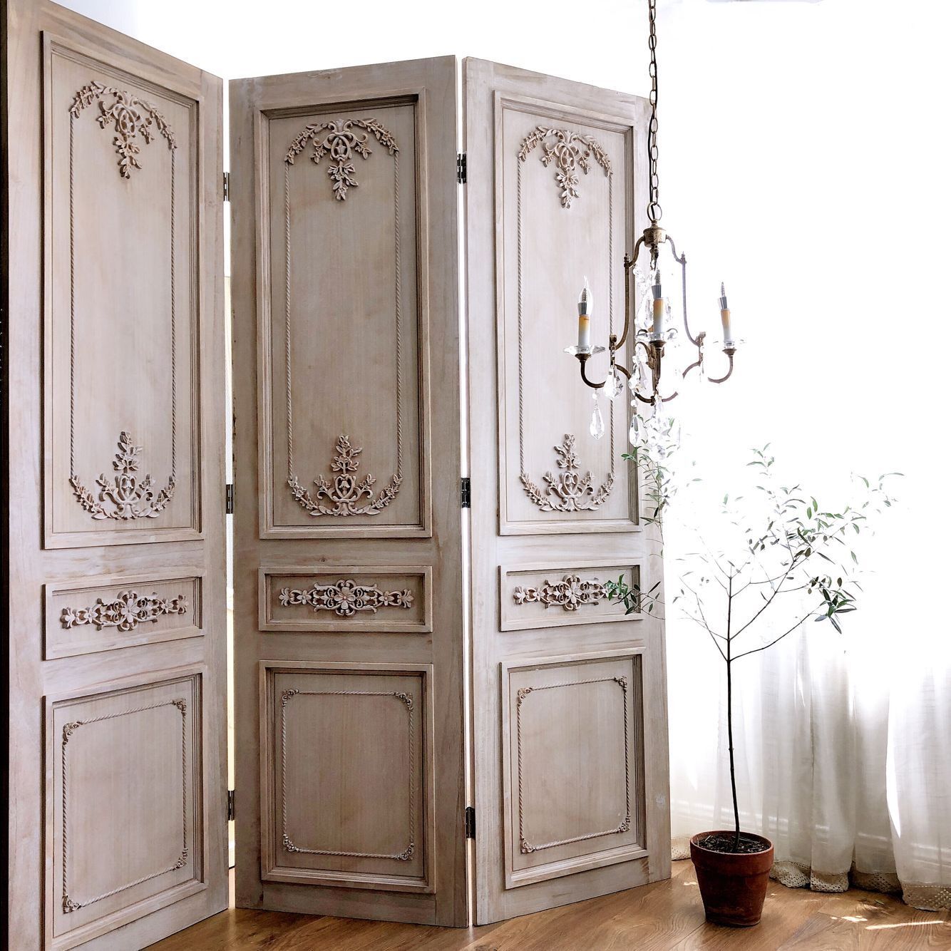 欧式法式旧木色雕花屏风老门板玄关餐厅服装店铺橱窗隔断摄影背景