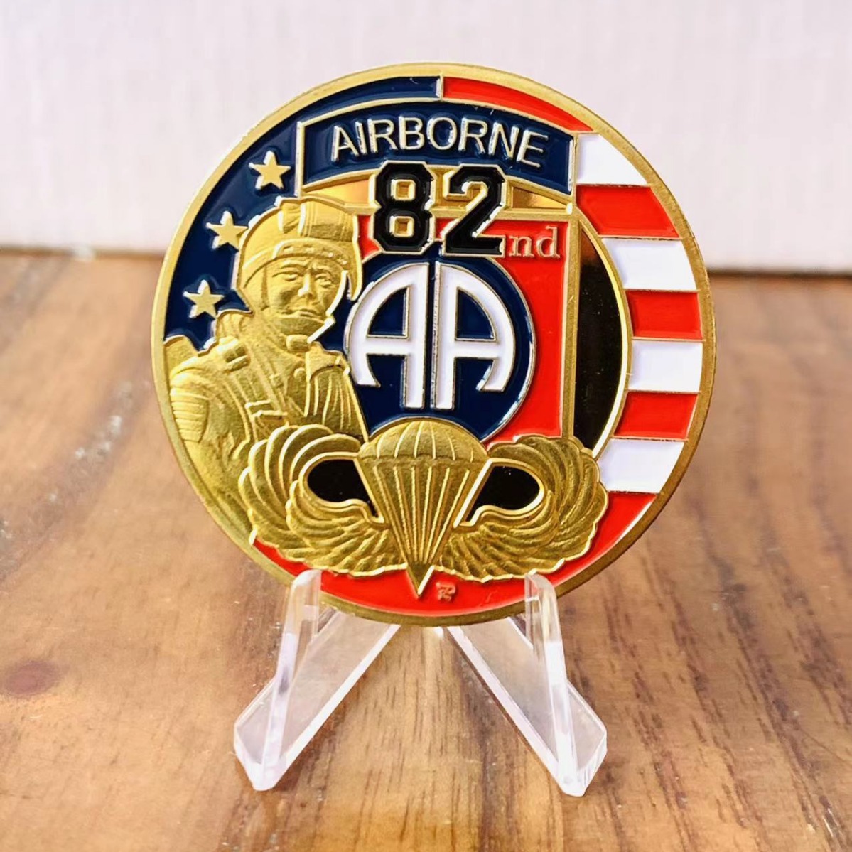 供应国外纪念品浮雕彩色点漆纪念章金属徽章收藏币幸运币 纪念品