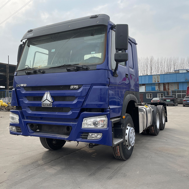 豪沃6*4半挂牵引拖车头 双驱货运卡车头 375马力集装箱运输车头
