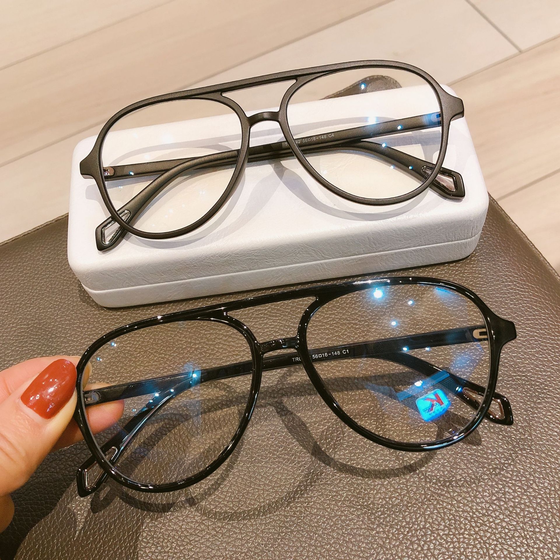2021新款tr90超轻弹簧腿防蓝光平光镜适合大小脸型舒适的电脑眼镜