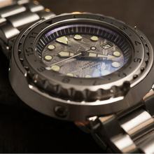最新设计定制  c3 不锈钢罐装陨石表盘机械自动潜水员男士手表
