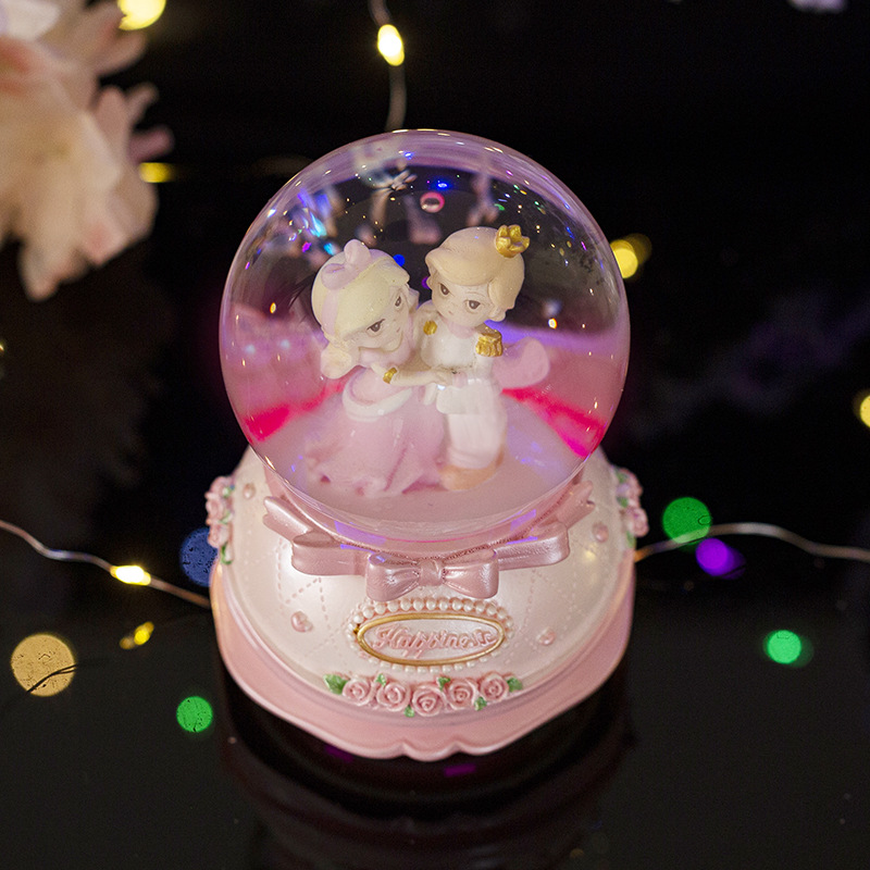 Romantic Dancing Couple Crystal Ball Music Box Girls' Holiday Gifts Table Decoration Resin Decorations Student Gift