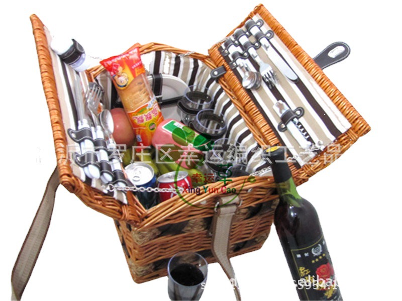 Yicheng Supply Hand-Woven Willow Rattan Plaited Picnic Basket Outdoor Basket for Picnic Travel