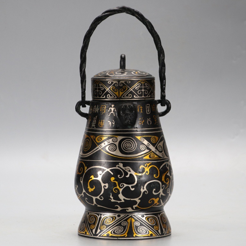 青铜器摆件 错金云纹提梁卣 盛酒器 青铜工艺收藏品-阿里巴巴
