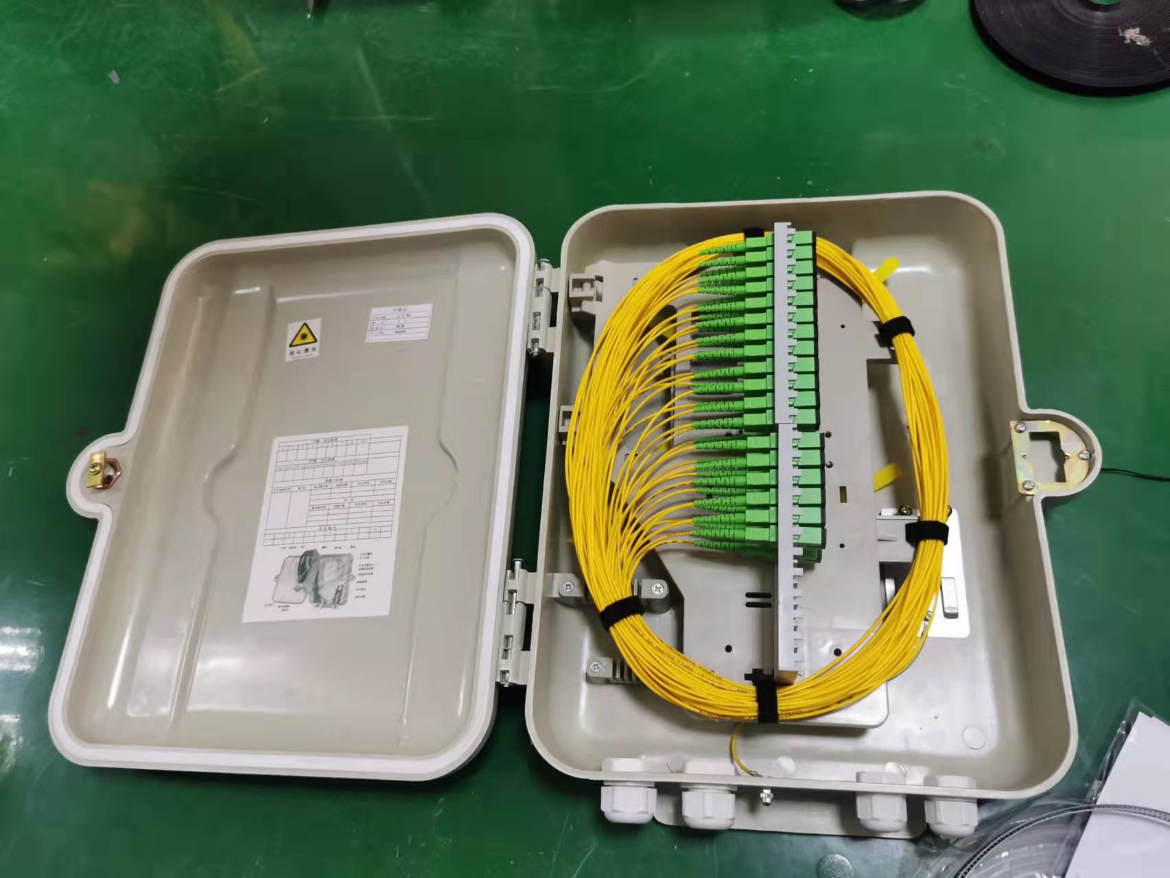 72芯smc光分纤箱光缆入户室外通信箱分光器箱