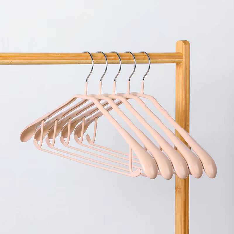 Plastic Dipping Metal Clothes Hanger Wide Shoulder Traceless Hanger Non-Slip Clothes Hook Sub-Semicircle Hanger Can Not Afford Bag Hanger