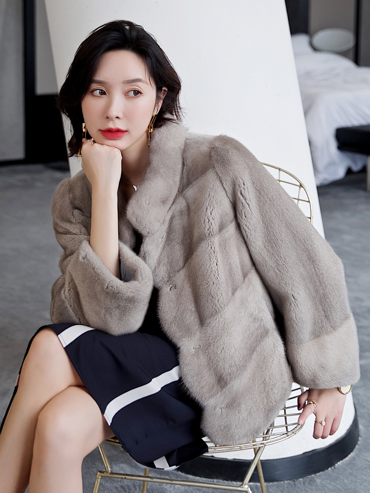 吉祥嘟2021新款进口水貂皮草女短款外套 貂皮大衣女整貂立领年轻