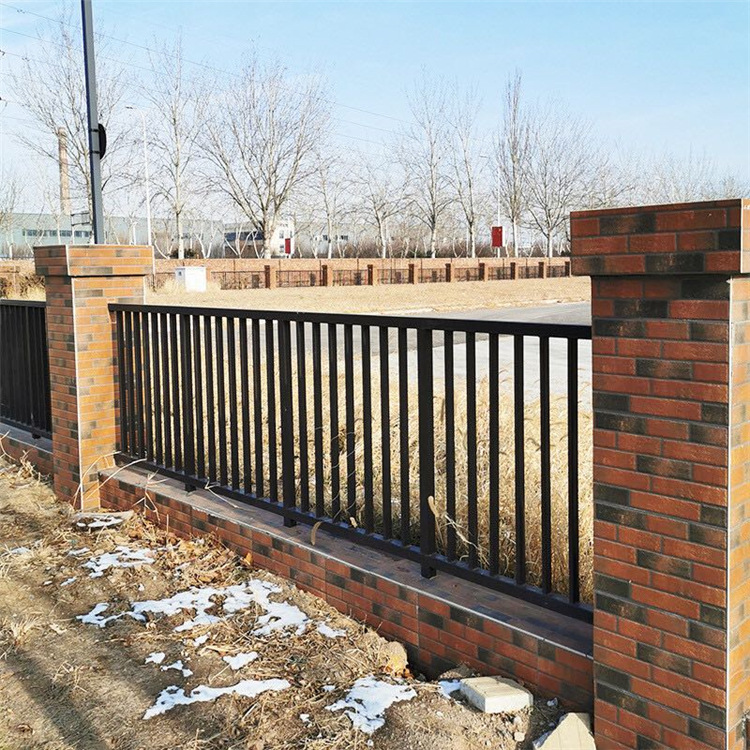 定制学校新款隔离栏 防爬锌钢院墙防盗护栏 焊接式围墙锌钢护栏