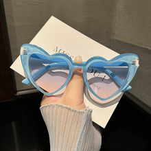 网红街拍糖果色墨镜时尚复古大框爱心太阳镜欧美跨境女士桃心眼镜