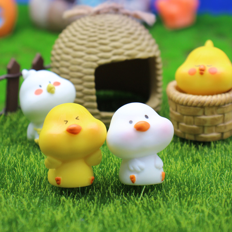 Micro Landscape Small Ornaments Cute Chicken Animal Landscaping Decoration Resin Crafts Home Decorations Wholesale