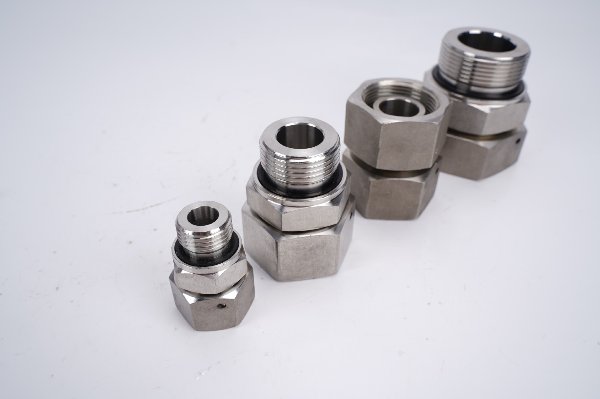 工厂直通头内外螺纹转换接头 不锈钢直通外螺纹内螺纹转换接头2c-阿里