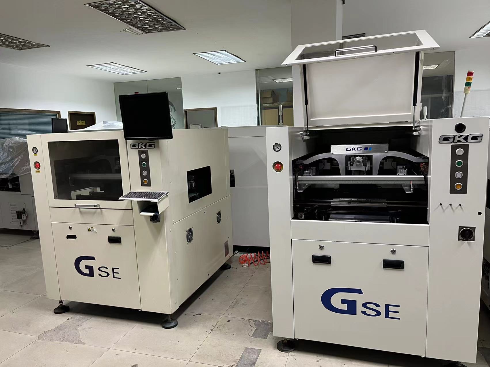 罗兰印刷机配件迪士比切纸机秋山印刷机配件纸机配件标书胶装机雅色兰