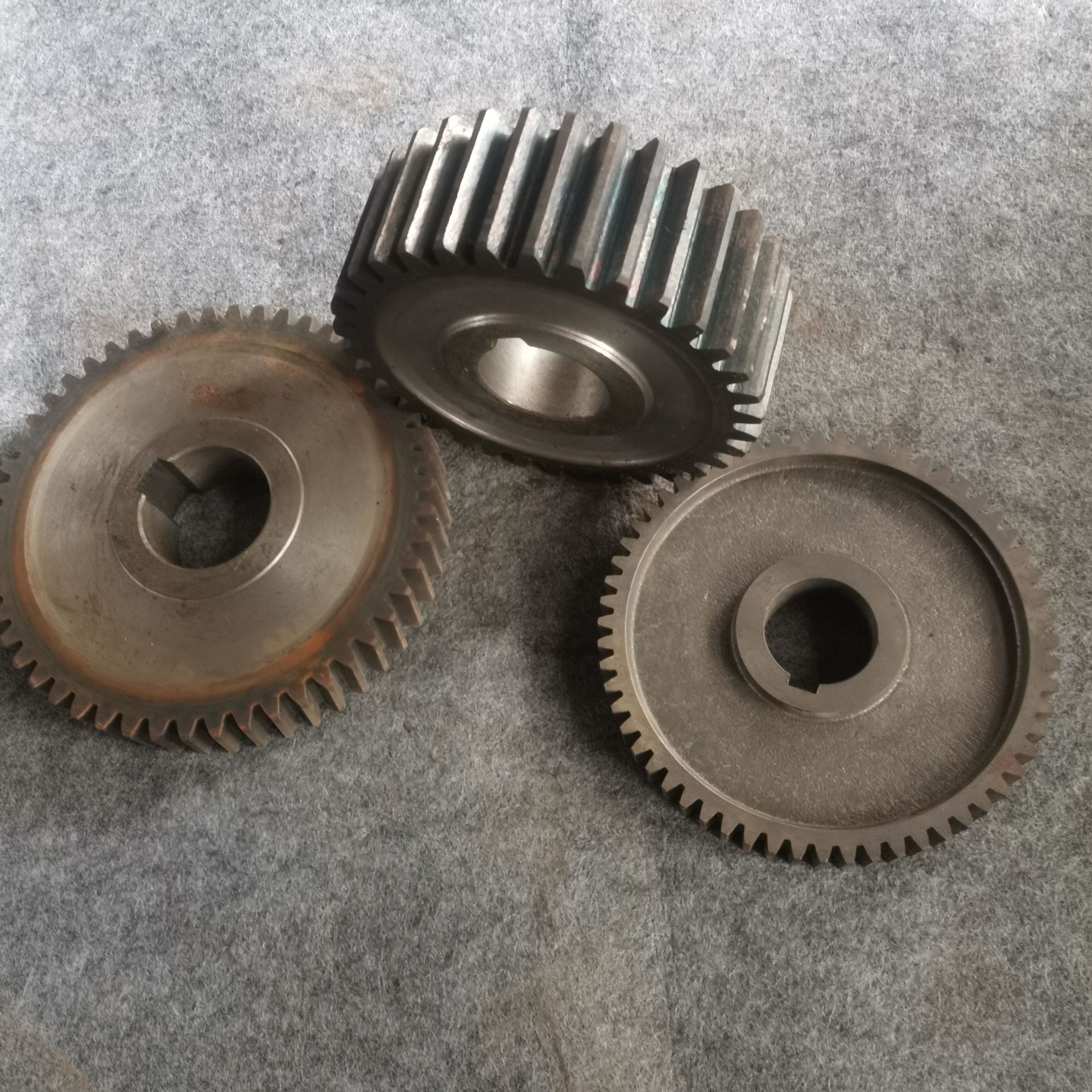 齿轮传动轴现货 磨齿正齿轮轴1模数30齿工业机械通用传动配件大全