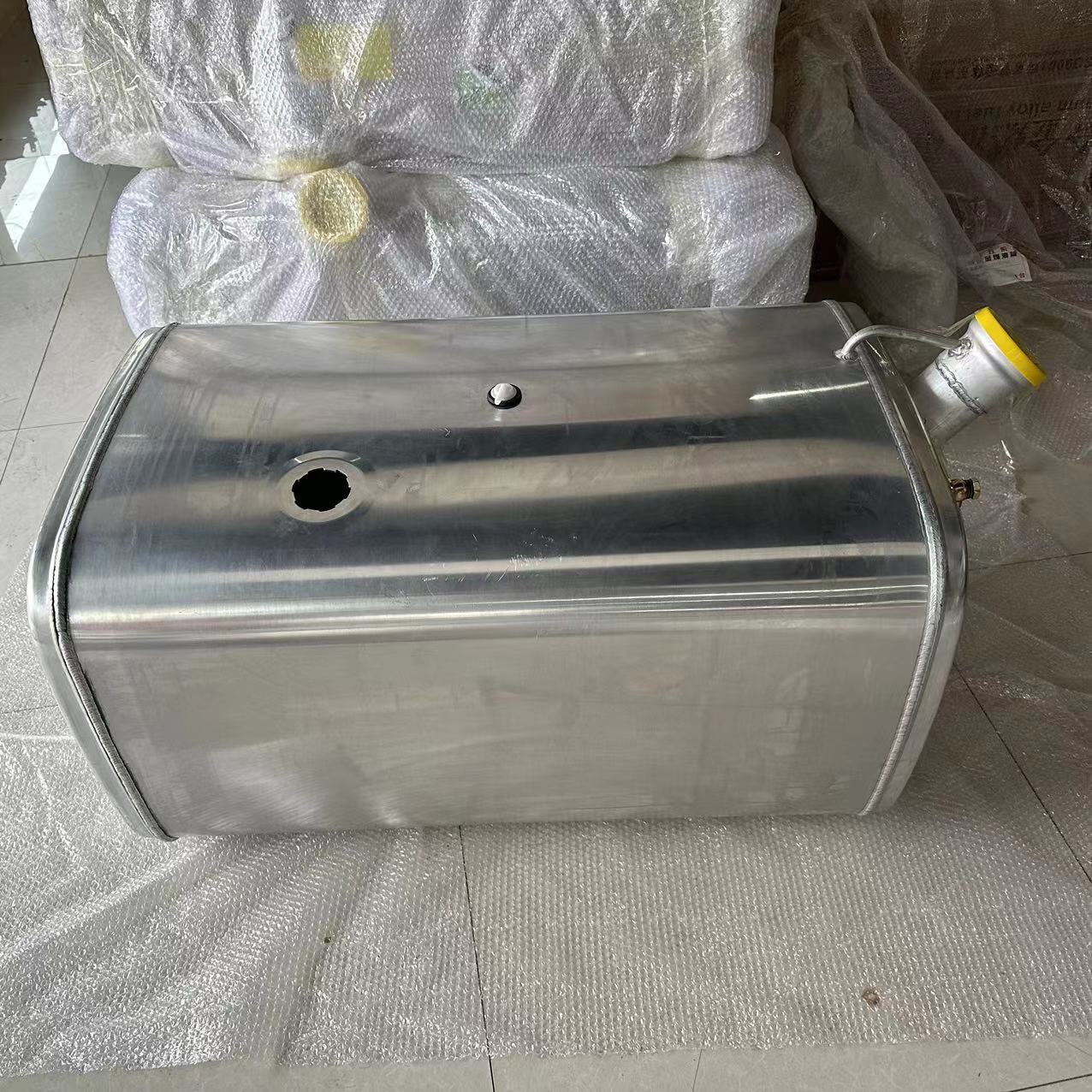 支付方式汽车油箱铝合金油箱货车油箱卡车油箱柴油箱车载油箱油箱定做