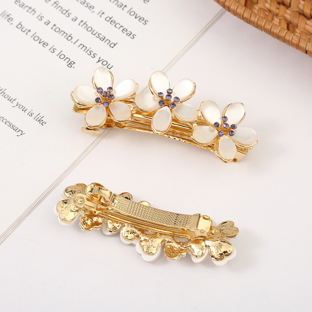 Korean Rhinestone Butterfly Barrettes Women's New Opal Diamond Hair Accessories Small Jewelry Wholesale Ponytail Clip Head Clip