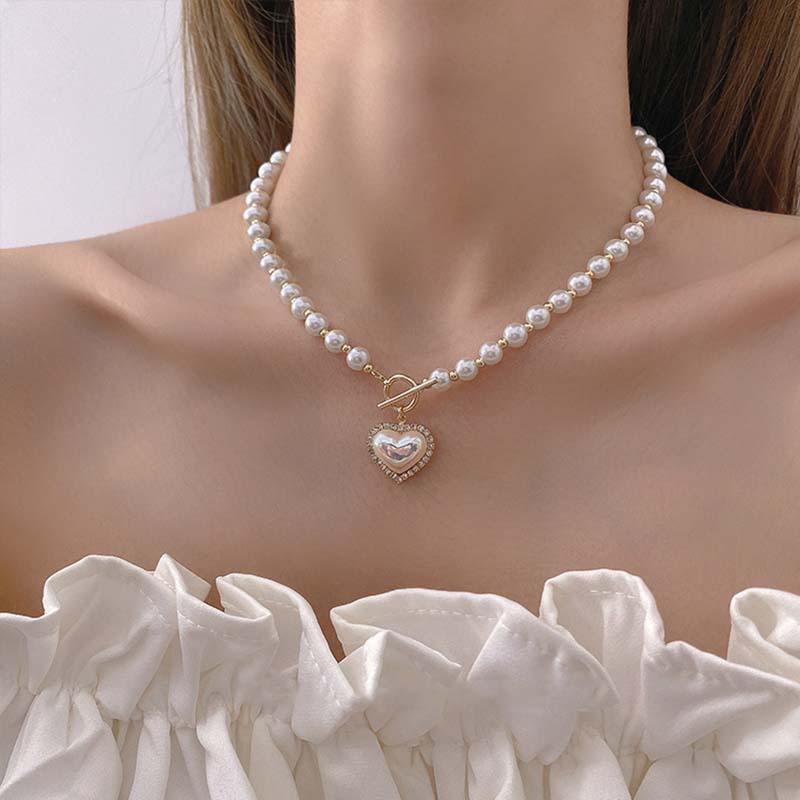 Japanese and Korean Ins Micro Inlaid Pearls Love Necklace Simple Sweet Ot Buckle Clavicle Chain Female Personality All-Match Necklace Wholesale