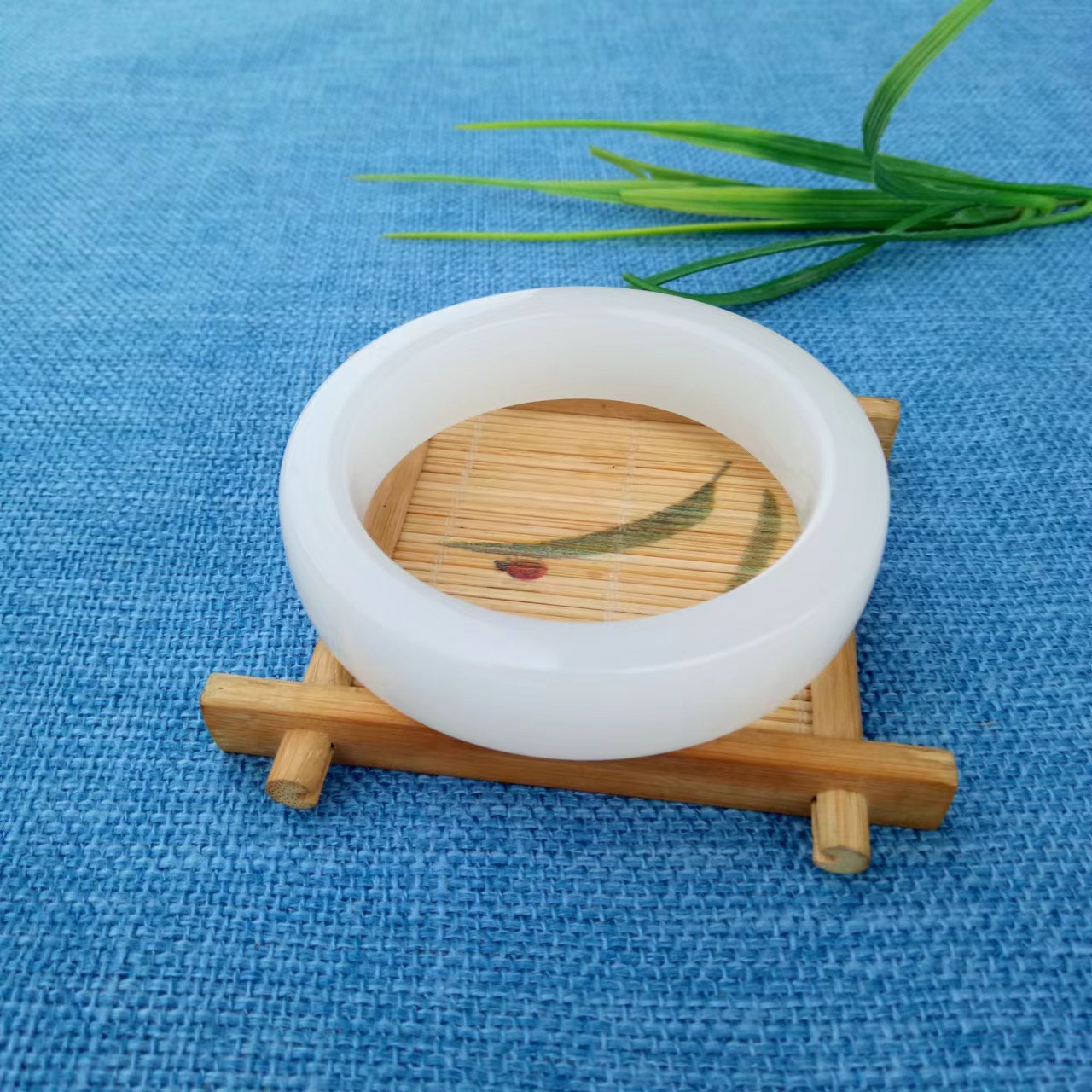 批发玉器a货阿富汗玉白玉手镯玉石 润白宽厚玉石玉镯 宽约16厚约9