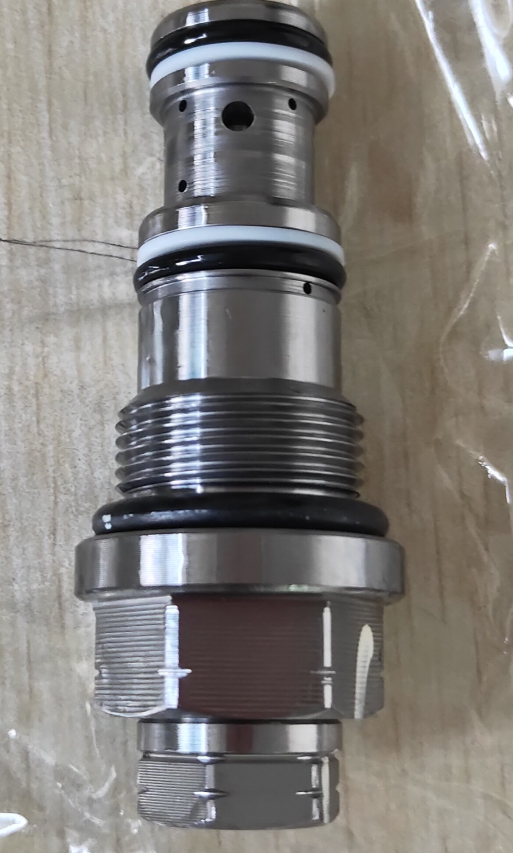 卸荷阀挖掘机配件pc2006卸荷阀总成72340563022006卸荷阀