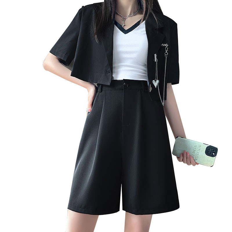 Black Suit Shorts for Women 2023 Spring and Summer New Small Slimming High Waist Placket Outer Wear Breathable Pants for Women