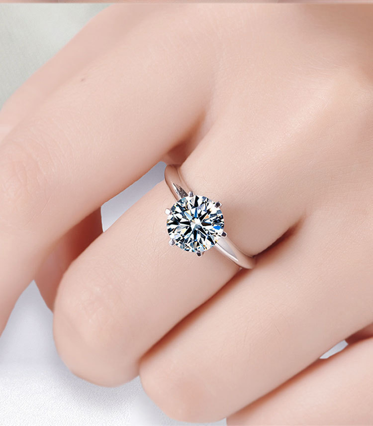 跨境网红直播二克拉莫桑石周家经典六爪仿真钻求婚钻戒 厂家批发