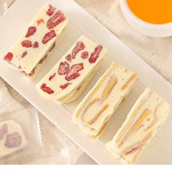 美枣王芒果奶糕源头工厂批发炒货零食奶芙散装奶香软糯即食