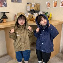 儿童外套中长款男童加绒女童连帽风衣2024新款冬季工装服宝宝上衣