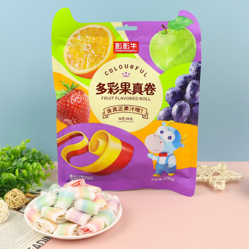澎澎牛208g多彩果果汁卷软糖果六一儿童节零食礼物健康营养纸卷糖