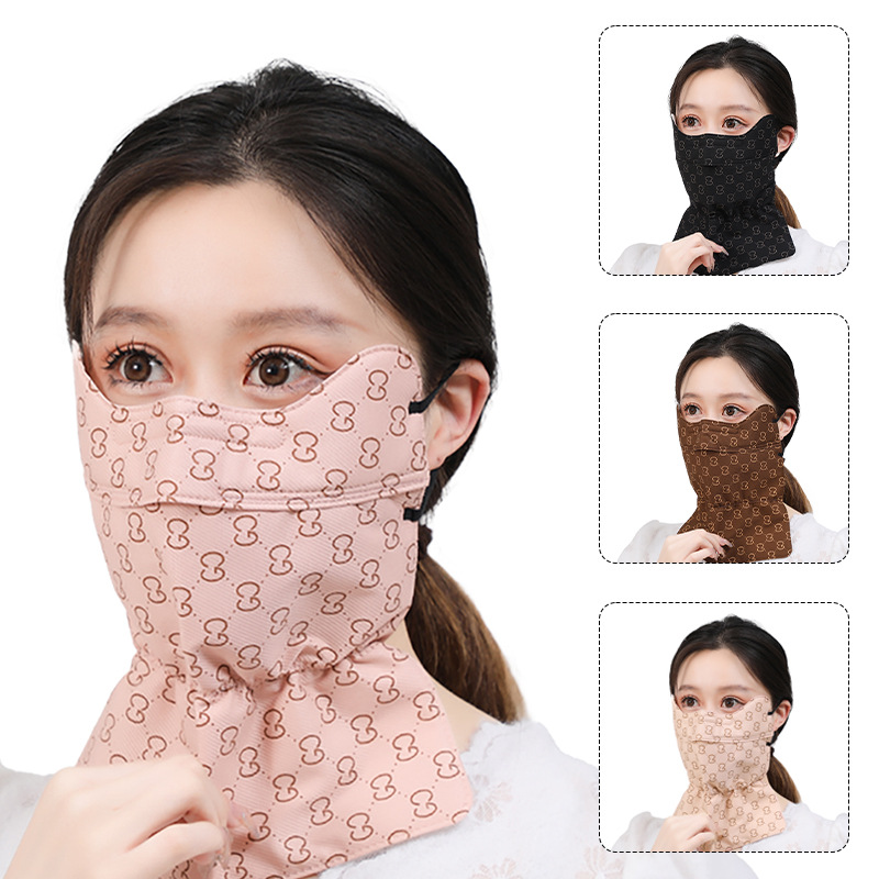 口罩中年女秋冬