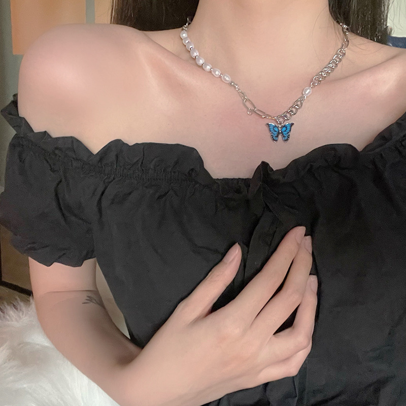Baroque Niche Pearl Necklace Female Hot Girl Elegant Sweater Chain Design Love Pendant All-Match Jewelry Wholesale