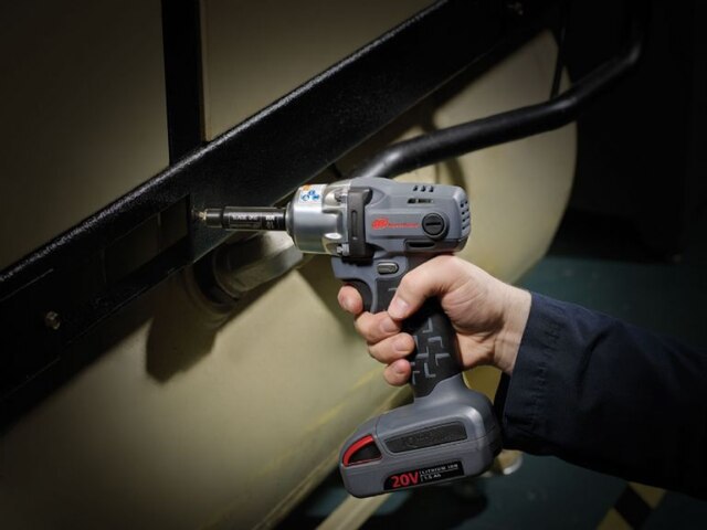 美国ir英格索兰w5131p-k12-cn电动扳手3/8充电式扳手 3/8冲击风炮