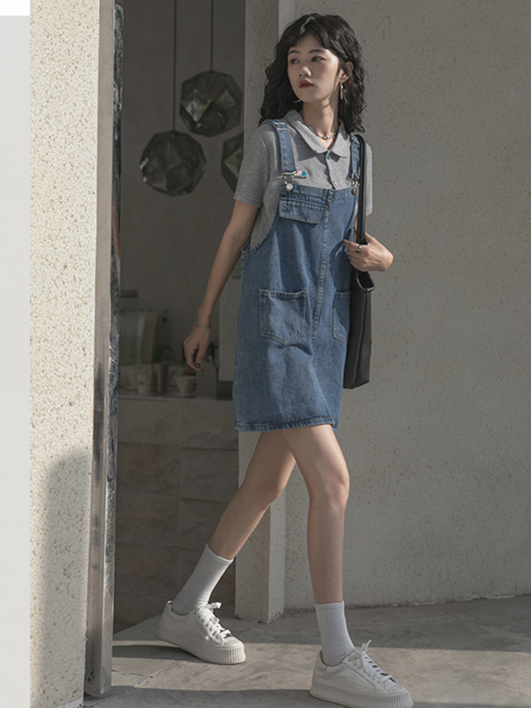 休闲宽松牛仔吊带裙图片