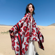 红色民族风开叉披肩女秋冬季新疆西藏旅游保暖围巾斗篷加厚披风