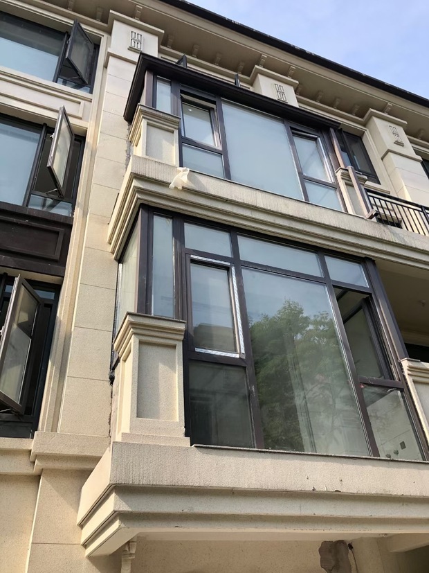 断桥铝合金系统门窗平开窗110窗纱一体封阳台自建别墅玻璃平推窗