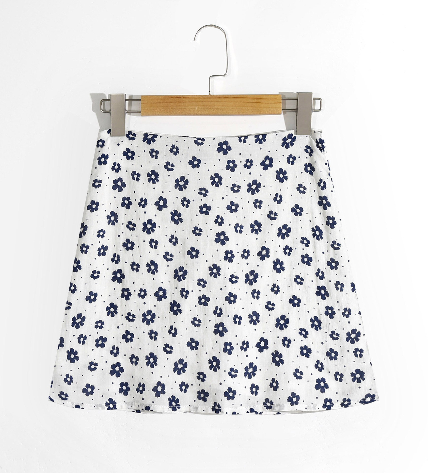 欧美风花朵半身裙图片