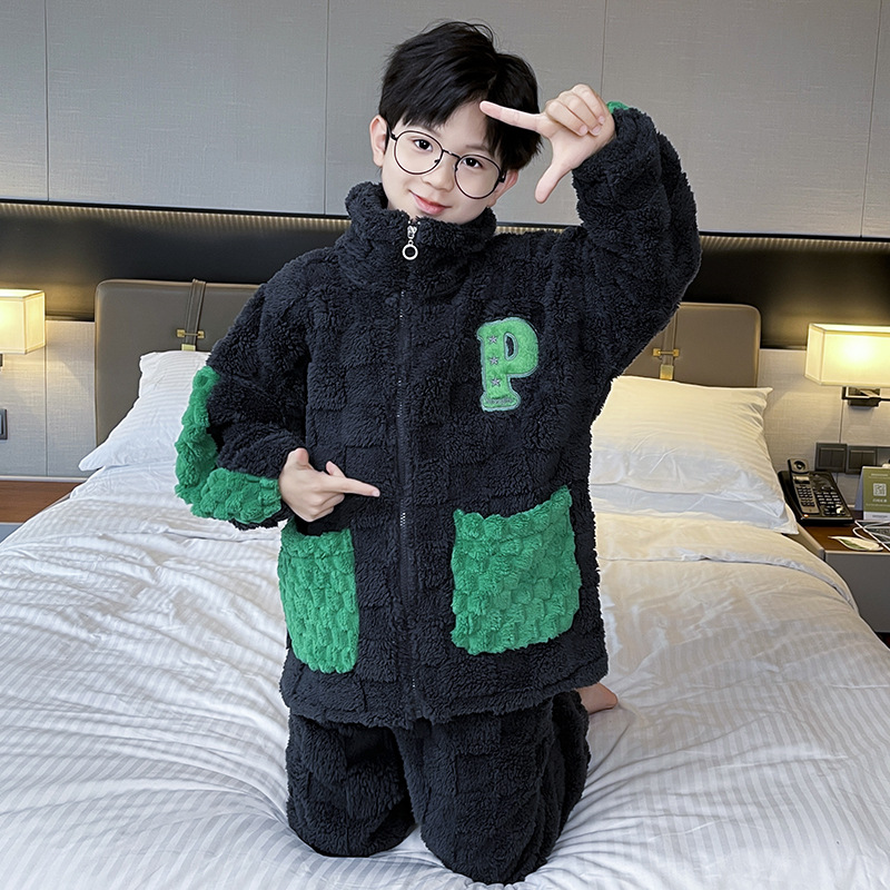 children‘s student middle and big children‘s letter class a cardigan pajamas winter 2023 black and green square flannel pajamas