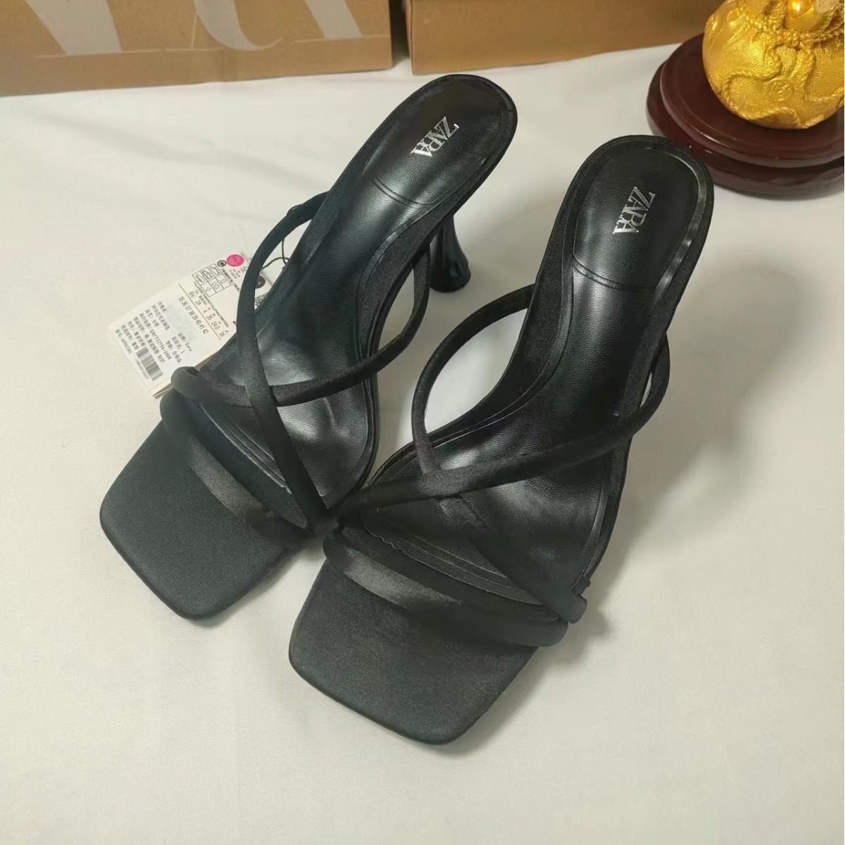 zar 2023年秋季新品女鞋一字形细带条高跟凉鞋凉拖方头后空糖果色