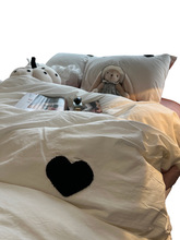 Z655ins水洗棉毛巾刺绣黑色爱心四件套1.5m1.8米床上用品床单被套