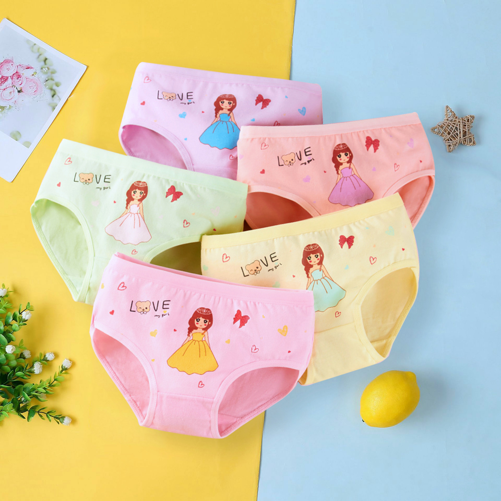 秋冬新款女童内裤三角棉女宝宝可爱卡通小女孩底裤中小童学生内裤