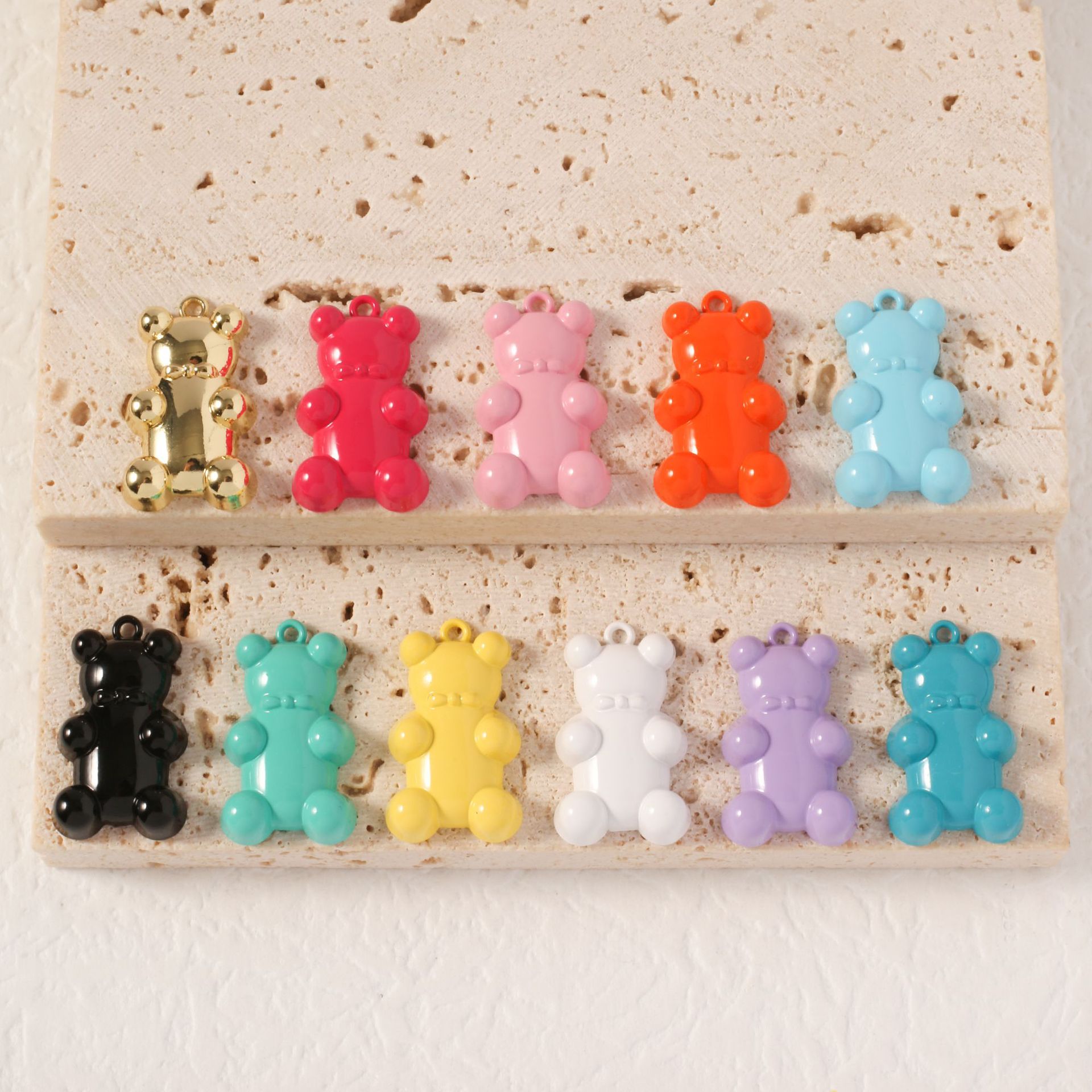 Factory Wholesale DIY Ornament Accessories Zinc Alloy Cross-Border Spray Paint Simple Cartoon Candy Color Bear Earring Pendant