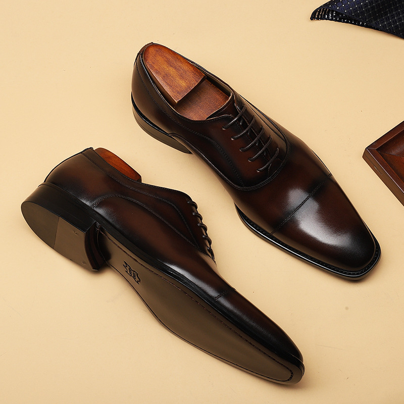 英伦男士商务正装皮鞋真皮婚礼牛津鞋韩版手工固特异三接头男鞋